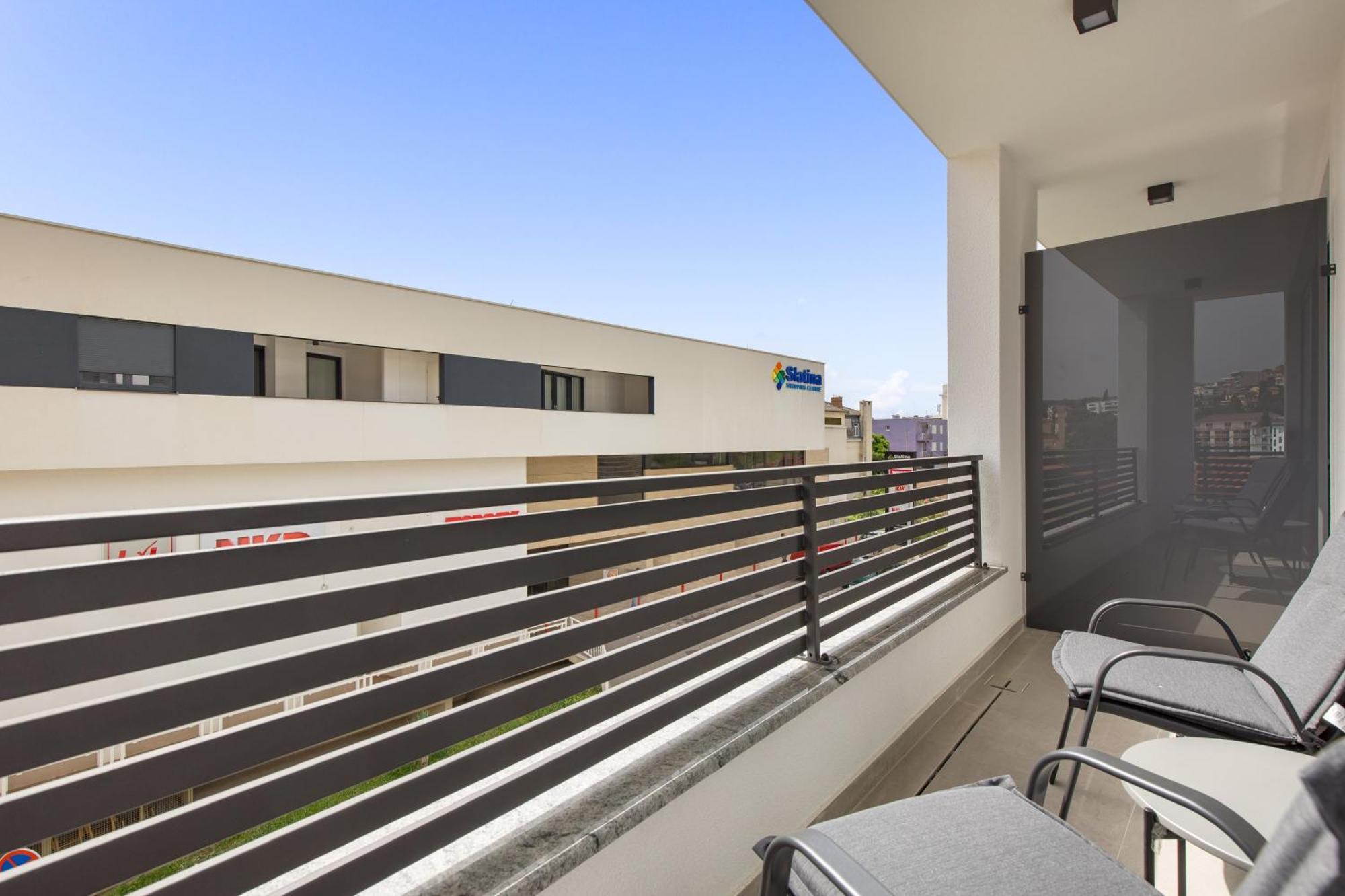 Belinda Apartments With Balcony & Private Parking Opatija Ngoại thất bức ảnh