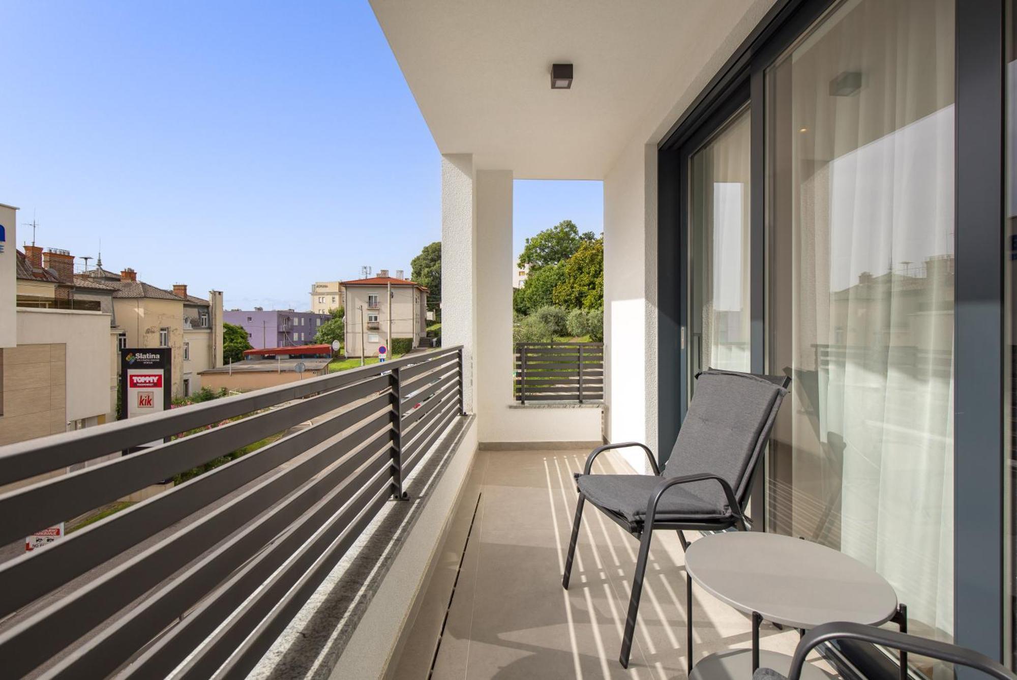 Belinda Apartments With Balcony & Private Parking Opatija Ngoại thất bức ảnh