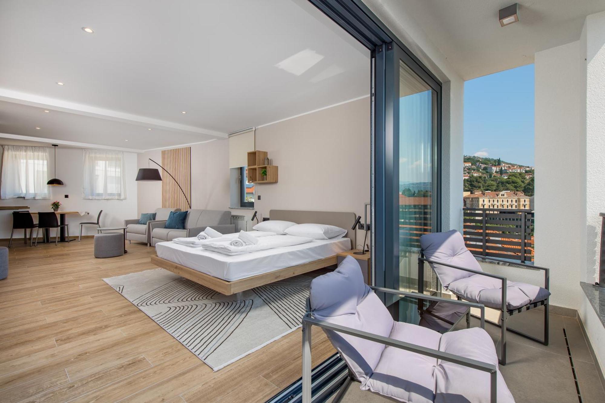 Belinda Apartments With Balcony & Private Parking Opatija Ngoại thất bức ảnh